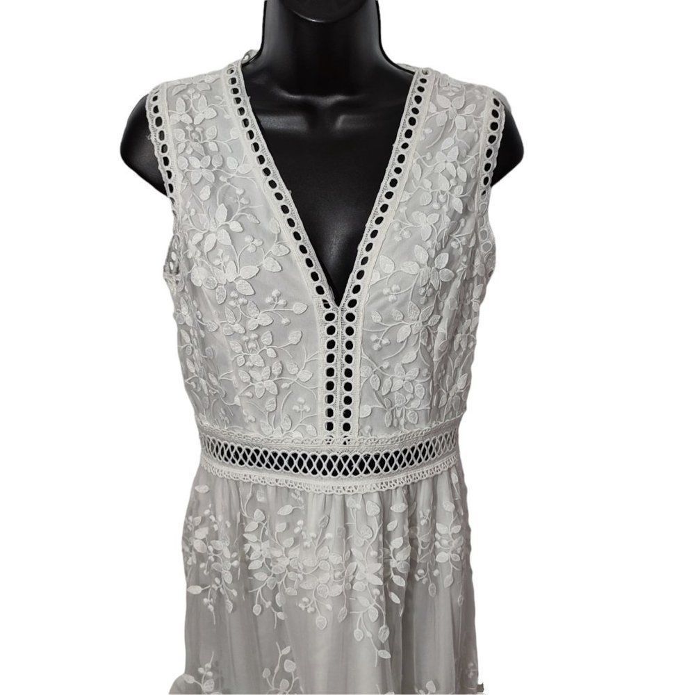 AQUA Embroidered Flounce Lace Sheer Maxi - Picture 5 of 9